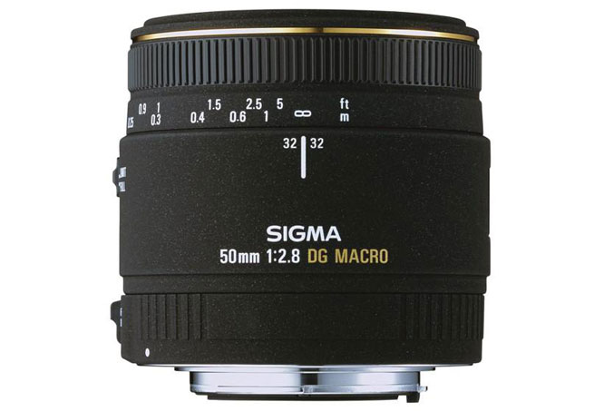 sigma_50mm_macro.jpg