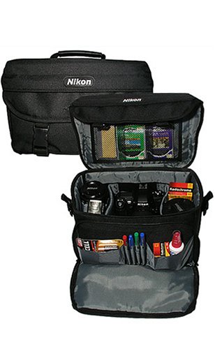 nikon-5874-deluxe-digital-slr-camera-case-gadget-bag-for-dslr-d3-d3x.jpg